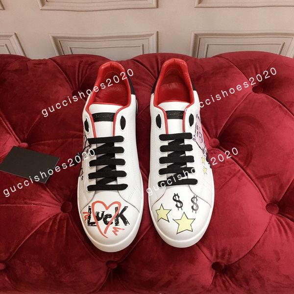 2022 designers sneakers luxury trainer shoes men women running shoe low sneaker mens trainers size35-45, Black;red
2022 designers sneakers luxury trainer shoes men women running shoe low sneaker mens trainers size35-45, Black;red