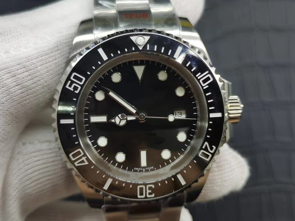n v12 sports mens watches famous brand watches automatic imported mechanical movement 3135 stainless steel case strap waterproof 50m super l, Slivery;brown
n v12 sports mens watches famous brand watches automatic imported mechanical movement 3135 stainless steel case strap waterproof 50m super l, Slivery;brown
