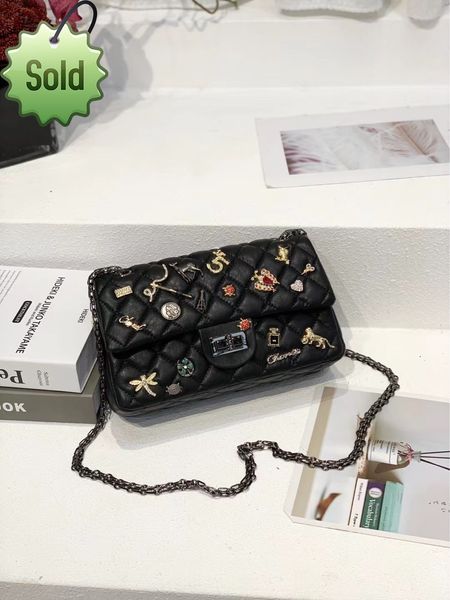 summer new small style chain personalized letter fashion solid color shoulder messenger ladies designer bag handbag
summer new small style chain personalized letter fashion solid color shoulder messenger ladies designer bag handbag