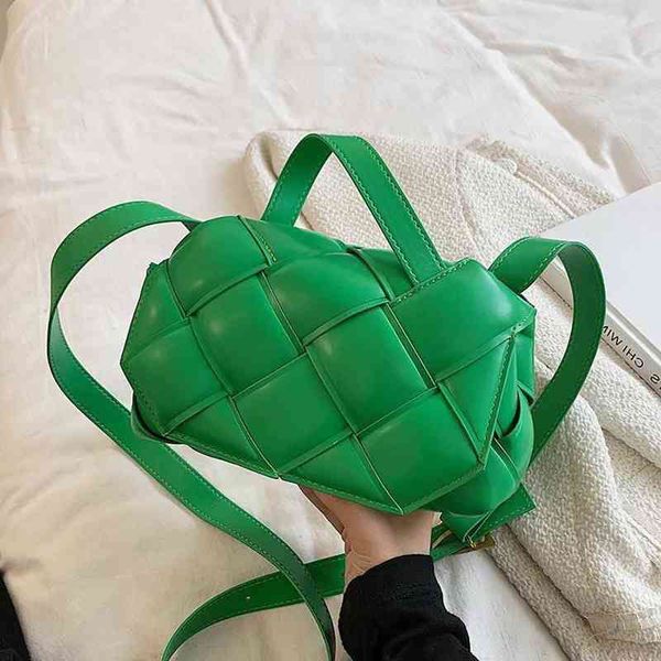 winter pillow bag women crossbody flap for woman weaving bubble bags autumn shoulder messenger pu leather handbags designer 220513
winter pillow bag women crossbody flap for woman weaving bubble bags autumn shoulder messenger pu leather handbags designer 220513