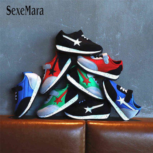 2020 new spring autumn children boys baby tennis sports breathable outdoor kids sneakers running little girl shoes d01034 g220422, Black;red
2020 new spring autumn children boys baby tennis sports breathable outdoor kids sneakers running little girl shoes d01034 g220422, Black;red