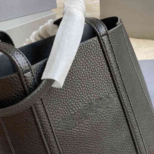 shoulder bags women handbag female black leather fashion tote texture leisure bucket 211115
shoulder bags women handbag female black leather fashion tote texture leisure bucket 211115