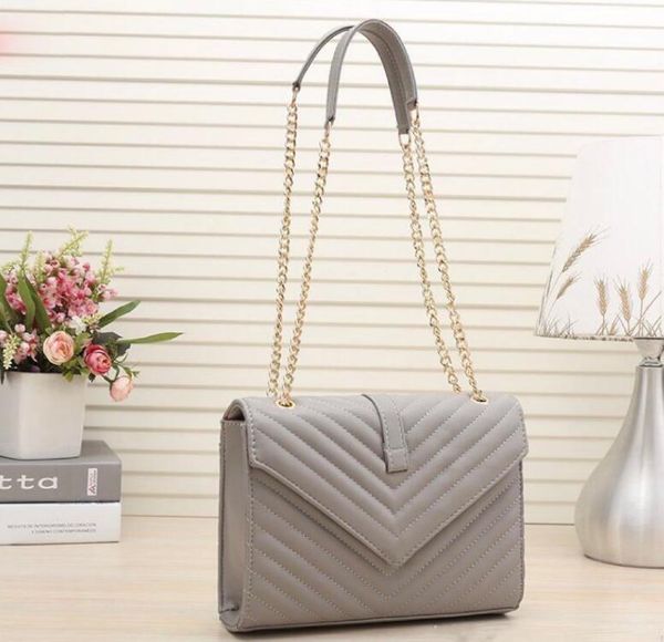2022 new high qulity womens handbags ladies composite tote pu leather clutch shoulder bags female purse, Black;red
2022 new high qulity womens handbags ladies composite tote pu leather clutch shoulder bags female purse, Black;red