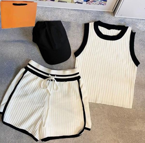 women two piece pants sets knitted shorts set sleeveless knit vest girl elastic waist tracksuit sweat suit print embroidery girls short swea, White
women two piece pants sets knitted shorts set sleeveless knit vest girl elastic waist tracksuit sweat suit print embroidery girls short swea, White