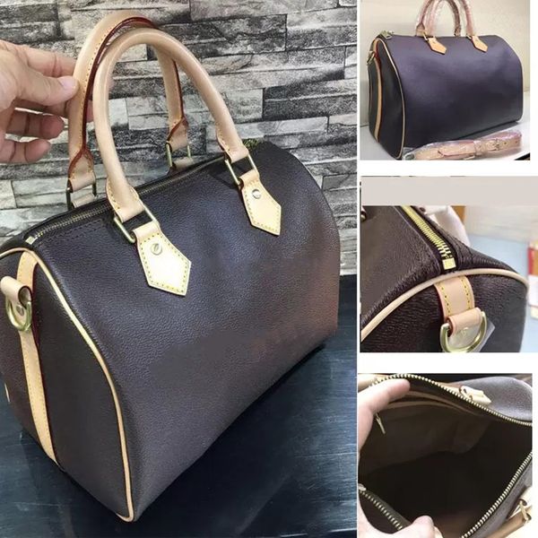 shopping bags fashion hand bag 2022 new brand women old flower bag leisure tourism summer designer letter floral faux leather large capacity
shopping bags fashion hand bag 2022 new brand women old flower bag leisure tourism summer designer letter floral faux leather large capacity