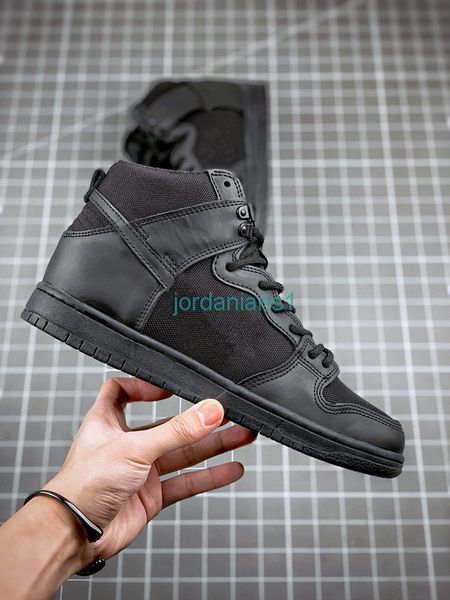 designer shoes skateboard duks high triple black black-black first layer cowhide suede leather outdoor running trainers in
designer shoes skateboard duks high triple black black-black first layer cowhide suede leather outdoor running trainers in