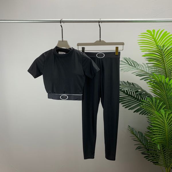 luxury designer new yoga exercise suit letter woven belt waist short cut waist short sleeve t-shirt (with chest pad) slim slim leggings blac, Black;white
luxury designer new yoga exercise suit letter woven belt waist short cut waist short sleeve t-shirt (with chest pad) slim slim leggings blac, Black;white