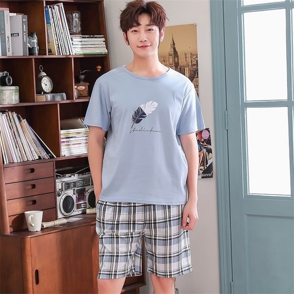 plaid short pants short sleeve pajamas set cotton nightwear plus size m4xl cartoon pyjamas men summer sleepwear 2pcsset t200813, Black;brown
plaid short pants short sleeve pajamas set cotton nightwear plus size m4xl cartoon pyjamas men summer sleepwear 2pcsset t200813, Black;brown