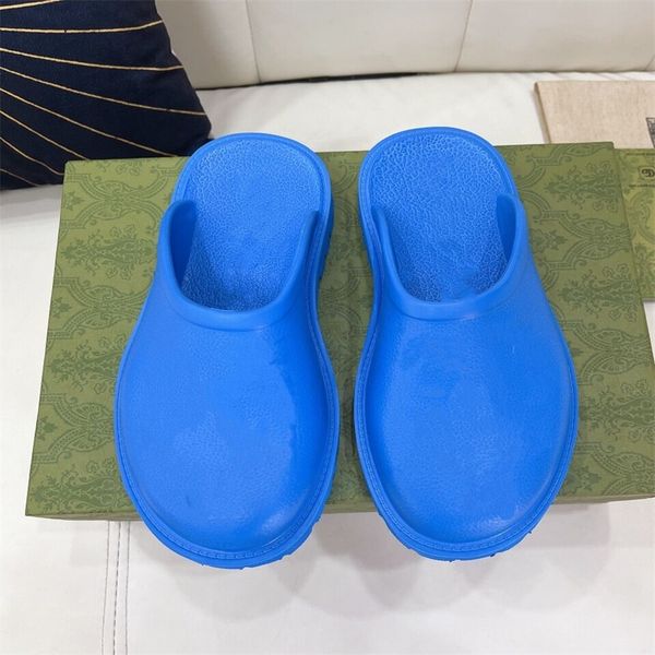 the latest dongdong high-end slippers in 2022, with high ex factory price, flat bottom punching and carved design, and comfortable feet. thi, Black
the latest dongdong high-end slippers in 2022, with high ex factory price, flat bottom punching and carved design, and comfortable feet. thi, Black
