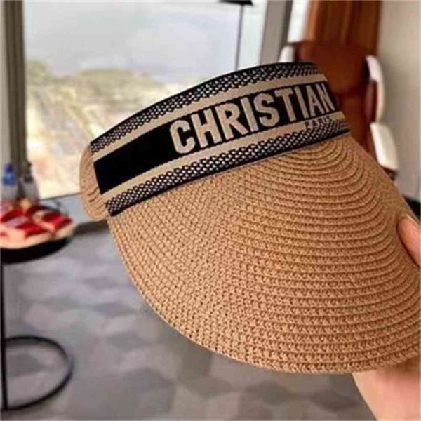 2021 summer female raffi grass woven beach hat european sunscreen sunshade hat empty letter fashion, Blue;gray
2021 summer female raffi grass woven beach hat european sunscreen sunshade hat empty letter fashion, Blue;gray