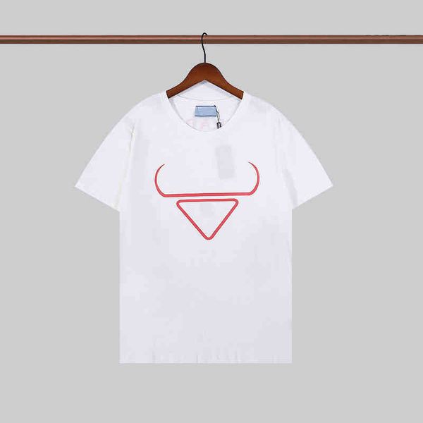 luxury fashion mens t shirts classic designer tees brand p triangle print year of the ox limited style t-shirt combed cotton comfortable wo, White;black
luxury fashion mens t shirts classic designer tees brand p triangle print year of the ox limited style t-shirt combed cotton comfortable wo, White;black