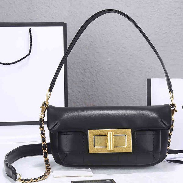 designer channelity bags for women black handbag leather chain slant shoulder clutch totes bag cc double letters solid hasp waist square str
designer channelity bags for women black handbag leather chain slant shoulder clutch totes bag cc double letters solid hasp waist square str