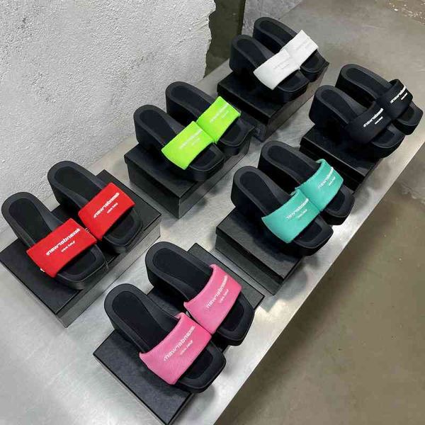 dress shoes gaoding fashionable letter thick bottom slippers women's elevated waterproof platform roman heel open toe word sandals, Black
dress shoes gaoding fashionable letter thick bottom slippers women's elevated waterproof platform roman heel open toe word sandals, Black