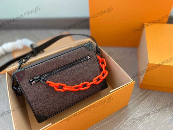 2022 mini soft trunk shoulder bag m68906 monograms legacy brown chain-link handle bag mens women designer luxury clutch box old flower
2022 mini soft trunk shoulder bag m68906 monograms legacy brown chain-link handle bag mens women designer luxury clutch box old flower