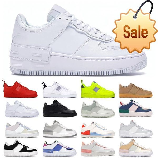 2022 boots forces mens women classic running shoes shadow one 1 low triple white utility black beige
2022 boots forces mens women classic running shoes shadow one 1 low triple white utility black beige