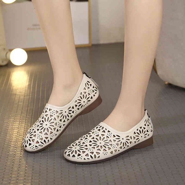 dress shoes 22 summer leather sandals women's hollow flat shoes cow tendon sole mother's soft single breathable hole cp2l, Black
dress shoes 22 summer leather sandals women's hollow flat shoes cow tendon sole mother's soft single breathable hole cp2l, Black