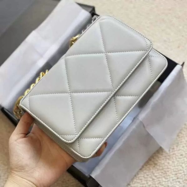 2s flap mini wallets crossbosy bags genuine leather red grey black french designer bag gold-tone metal chain coin purse card holder totes ha
2s flap mini wallets crossbosy bags genuine leather red grey black french designer bag gold-tone metal chain coin purse card holder totes ha