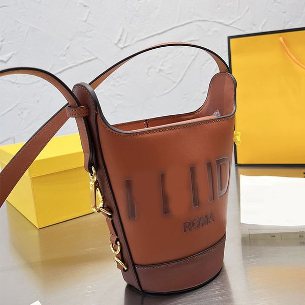 mini bucket bags cowhide crossbody bags women handbag genuine leather thread hasp hardware fashion letters detachable belt strap plain shoul
mini bucket bags cowhide crossbody bags women handbag genuine leather thread hasp hardware fashion letters detachable belt strap plain shoul