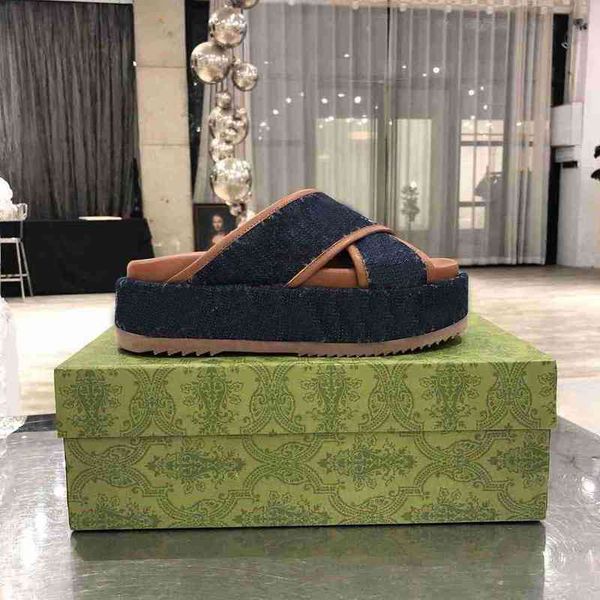 women designer slippers sandals slides fashion beach thick bottom slipper classic platform alphabet lady sandal leather slide with box, Black
women designer slippers sandals slides fashion beach thick bottom slipper classic platform alphabet lady sandal leather slide with box, Black