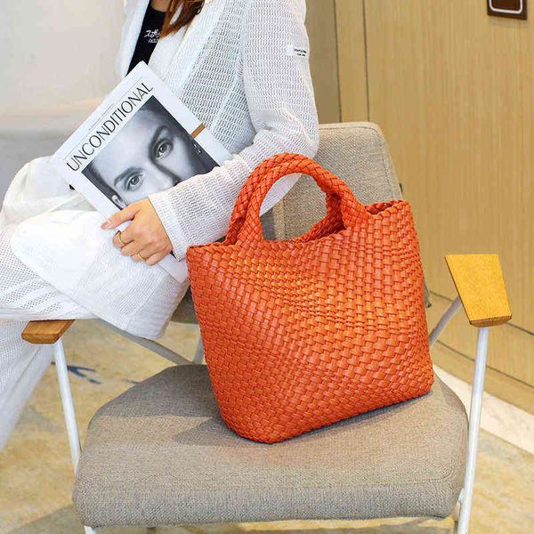 designer lady bags 2022 new fashionable soft leather large capacity tote simple and versatile one shoulder womens net red multi-purpose moth
designer lady bags 2022 new fashionable soft leather large capacity tote simple and versatile one shoulder womens net red multi-purpose moth