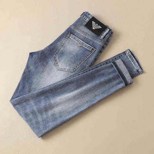 spring 2022 and summer men's light color boutique simple medium waist micro elastic small straight jeans1vrb, Blue
spring 2022 and summer men's light color boutique simple medium waist micro elastic small straight jeans1vrb, Blue