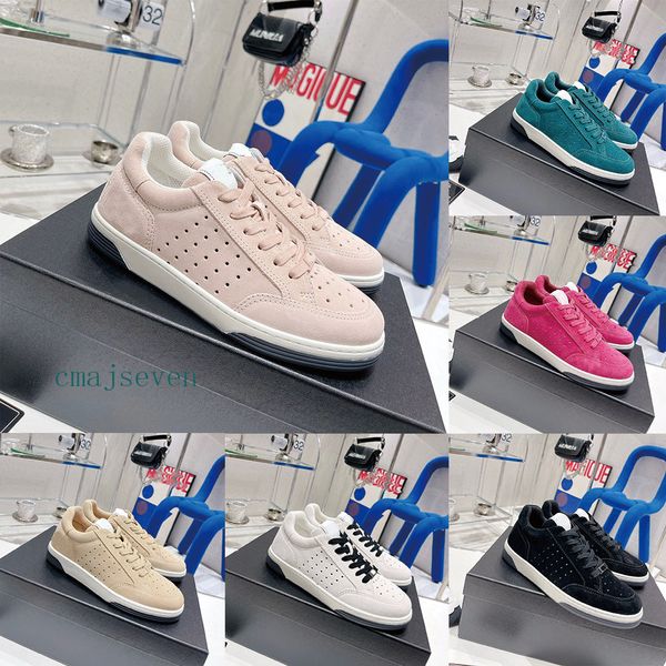 fashion casual shoes new ladies deerskin panda shoes breathable solid color lace-up classic four seasons outdoor sneakers size 35-40, Black
fashion casual shoes new ladies deerskin panda shoes breathable solid color lace-up classic four seasons outdoor sneakers size 35-40, Black