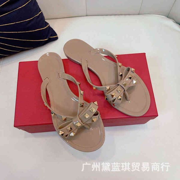 slippers summer tpu rivet bow clip foot flip flop jelly shoes women's, Black
slippers summer tpu rivet bow clip foot flip flop jelly shoes women's, Black