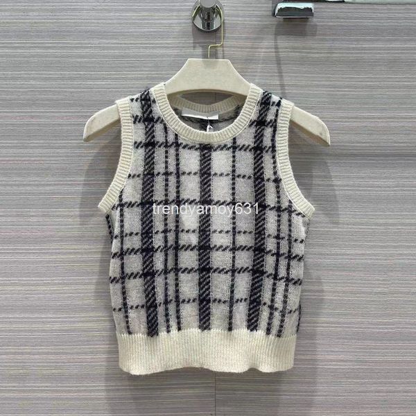 women's tanks & camis summer and autumn d family french striped plaid contrast casual round neck sleeveless knitted bottomed vest, White
women's tanks & camis summer and autumn d family french striped plaid contrast casual round neck sleeveless knitted bottomed vest, White