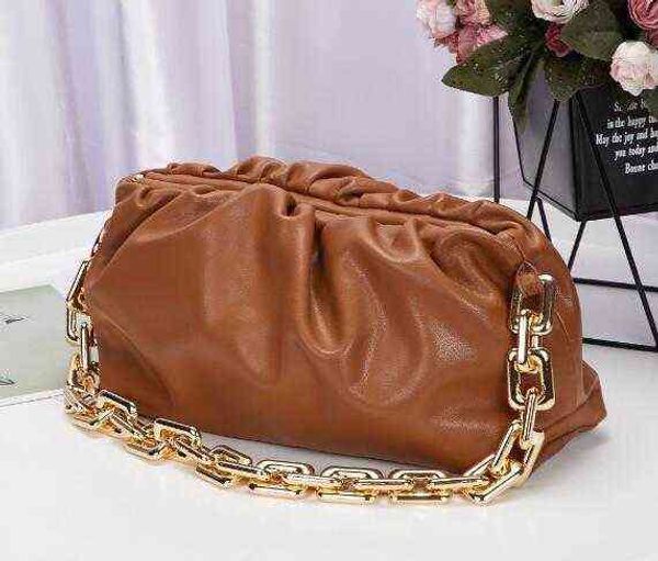 7a+newset cloud shape evening bags cloud bag with thick chain clutch women pouch genuine leather clip handbags crossbody totes
7a+newset cloud shape evening bags cloud bag with thick chain clutch women pouch genuine leather clip handbags crossbody totes