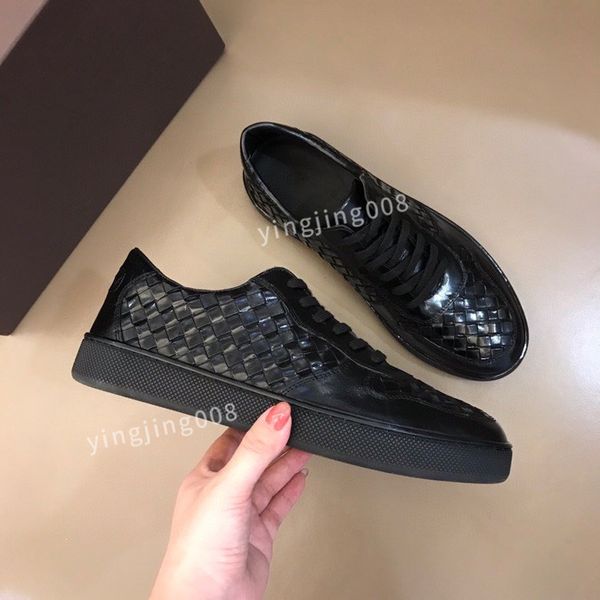 classic mens leather honey casual shoe luxury designer women's sneakers platforms print pattern couple shoes size39-45, Black
classic mens leather honey casual shoe luxury designer women's sneakers platforms print pattern couple shoes size39-45, Black