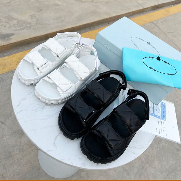 luxury sandal flat triangle hook and loop lady deerskin soft bottom colorful black and white canvas letter anatomy leather slide home l leis
luxury sandal flat triangle hook and loop lady deerskin soft bottom colorful black and white canvas letter anatomy leather slide home l leis