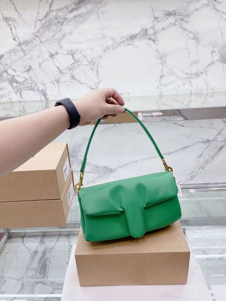 5a+ luxurys designers bags woman fashion shoulder bags genuine leather women totes bag handbags purses
5a+ luxurys designers bags woman fashion shoulder bags genuine leather women totes bag handbags purses
