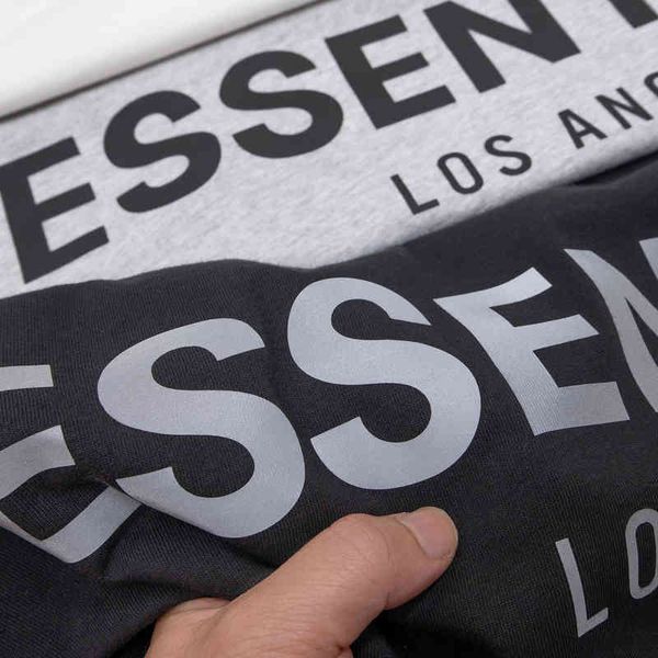 men's fashion personality trend new short-sleeved brand wholesale fear of essentials reflective short sleeve fog high street t-shirt co, White;black
men's fashion personality trend new short-sleeved brand wholesale fear of essentials reflective short sleeve fog high street t-shirt co, White;black