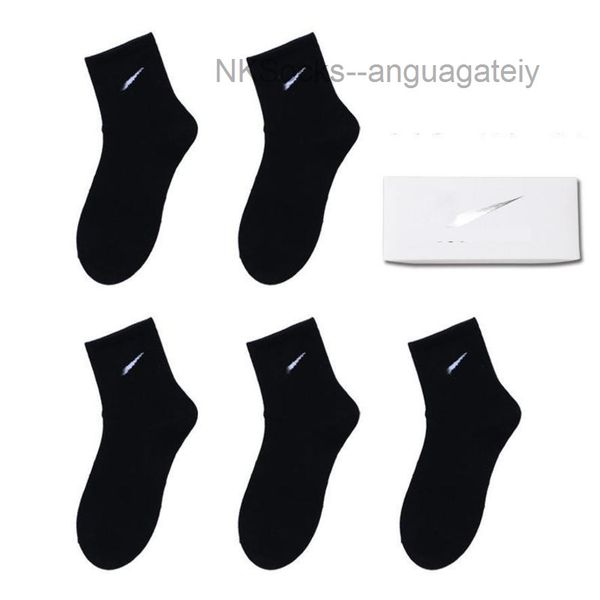 fashion men's classic socks gift box stockings hook brand black white gray medium tube sports cotton sweat absorbing sock men women lux
fashion men's classic socks gift box stockings hook brand black white gray medium tube sports cotton sweat absorbing sock men women lux