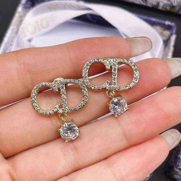 full diamond earrings fashion letters simple temperament electroplated female earrings, Golden
full diamond earrings fashion letters simple temperament electroplated female earrings, Golden