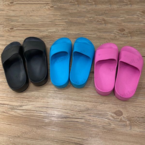 beach women pairs platform slippers bottom woman alphabet lady sandals leather high heel 5cm slipper size 35-42, Black
beach women pairs platform slippers bottom woman alphabet lady sandals leather high heel 5cm slipper size 35-42, Black