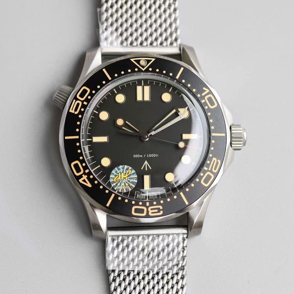 ceramic bezel nttd 42mm no time to die men orologio sapphire mens watches automatic movement mechanical montre de luxe watch james bond 007, Slivery;brown
ceramic bezel nttd 42mm no time to die men orologio sapphire mens watches automatic movement mechanical montre de luxe watch james bond 007, Slivery;brown