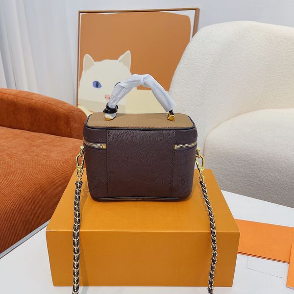 makeup bags makeup bag pouch women cosmetic ladies toiletry purses pattern brown flowers solid color leather fashion all-match small fresh d
makeup bags makeup bag pouch women cosmetic ladies toiletry purses pattern brown flowers solid color leather fashion all-match small fresh d