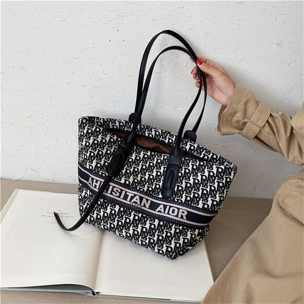 purses aa big new in large capacity single shoulder printed shopping portable tote women's bag trend, Blue;pink
purses aa big new in large capacity single shoulder printed shopping portable tote women's bag trend, Blue;pink