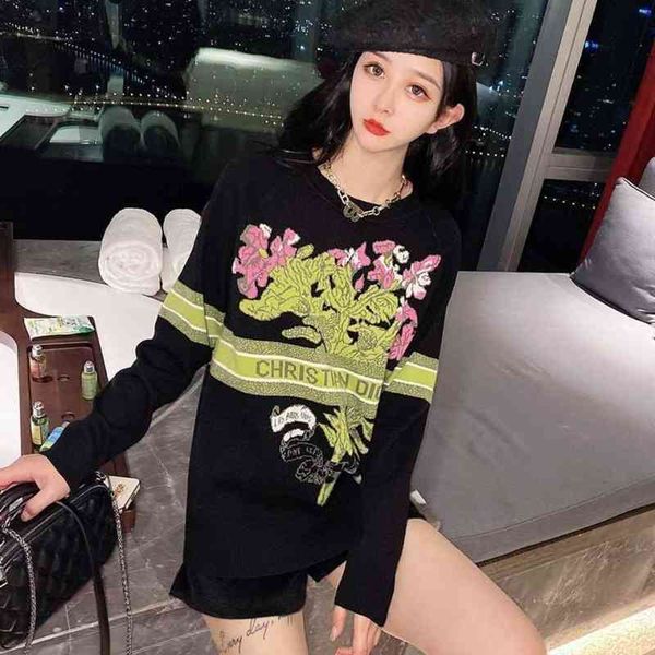 75% off factory direct online new autumn winter 2022 - letter flower jacquard soft thin sweater women's loose sweater, White;black
75% off factory direct online new autumn winter 2022 - letter flower jacquard soft thin sweater women's loose sweater, White;black