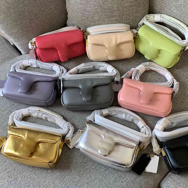dinner bags designer shoulder cloud bags women's classic crossbody underarm bags lady flap purse baguette 220714
dinner bags designer shoulder cloud bags women's classic crossbody underarm bags lady flap purse baguette 220714
