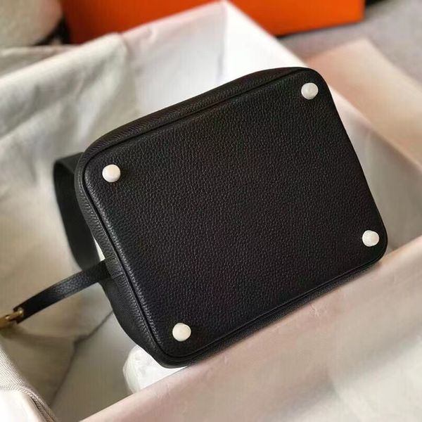 original tote bags for women 7a quality picotin lock bag women purse bucket bags handmade luxury designer handbags classic fashion togo le w
original tote bags for women 7a quality picotin lock bag women purse bucket bags handmade luxury designer handbags classic fashion togo le w