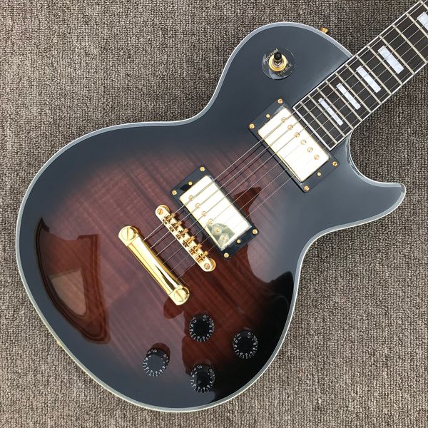lp custom electric guitar, gold hardware, rosewood fingerboard, brown maple with black rim, solid mahogany body guitar
lp custom electric guitar, gold hardware, rosewood fingerboard, brown maple with black rim, solid mahogany body guitar