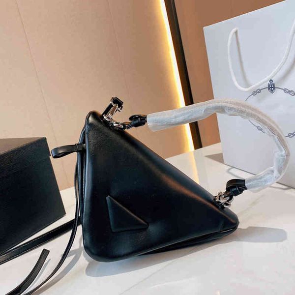 triangle bag women original shoulder bags genuine leather fashion handbag luxury designer wholesale cross body 3 colors coinbag
triangle bag women original shoulder bags genuine leather fashion handbag luxury designer wholesale cross body 3 colors coinbag