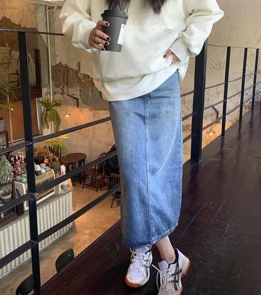 designer high waist slim split denim skirt women's spring versatile medium length a-line one-step 2022, White
designer high waist slim split denim skirt women's spring versatile medium length a-line one-step 2022, White