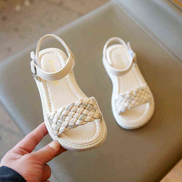 summer new flat woven kids fashion rhinestone girls sandals 2022 children black casual open-toe pu korean style versatile shoes g220512, Black;red
summer new flat woven kids fashion rhinestone girls sandals 2022 children black casual open-toe pu korean style versatile shoes g220512, Black;red