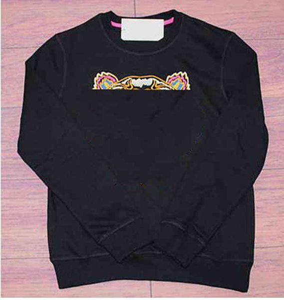 wholesale 19fw animal head embroidery jumpers hoodies men women sweatshirt letters winter pullover sweater fashion eyes high steetwear s-2xl, White;black
wholesale 19fw animal head embroidery jumpers hoodies men women sweatshirt letters winter pullover sweater fashion eyes high steetwear s-2xl, White;black