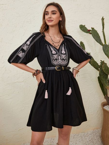 rusttydustty embroidery tassel tie neck raglan sleeve dress without belt a0h8#, Black;gray
rusttydustty embroidery tassel tie neck raglan sleeve dress without belt a0h8#, Black;gray