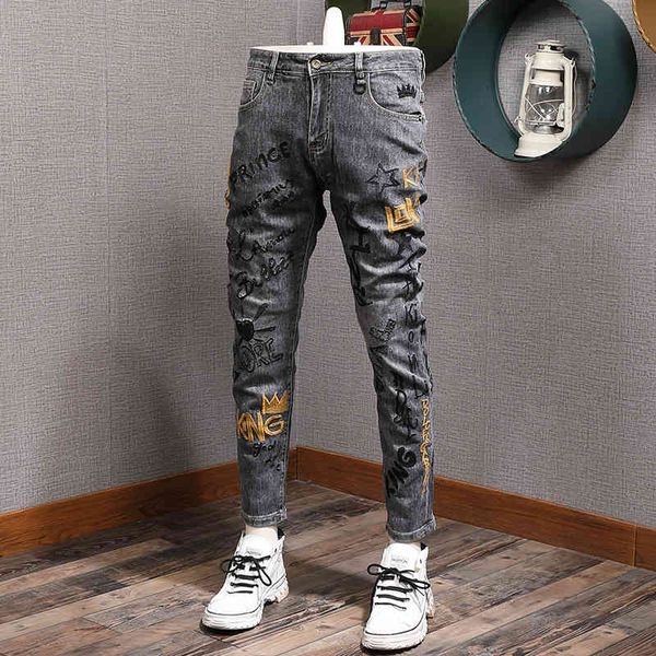 men's jeans fashion brand heavy industry embroidery grey jeans men's slim feet elastic letter versatile personality trend oahu, Blue
men's jeans fashion brand heavy industry embroidery grey jeans men's slim feet elastic letter versatile personality trend oahu, Blue
