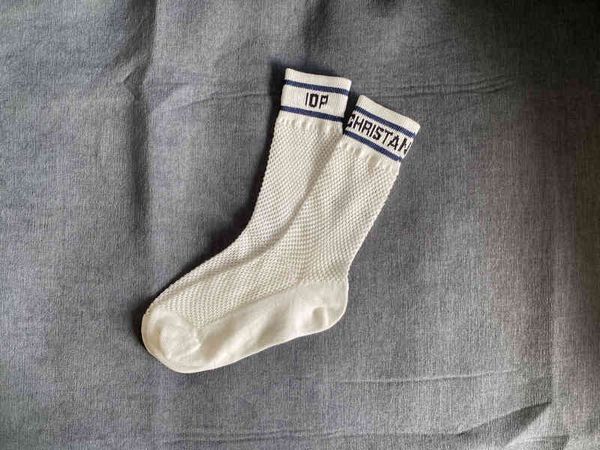 classic fashion womens hosierys brand d's spring summer hollow letter tube sock mercerized wool socks mesh pile calf designers short fe, Black;white
classic fashion womens hosierys brand d's spring summer hollow letter tube sock mercerized wool socks mesh pile calf designers short fe, Black;white